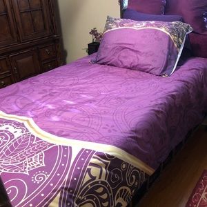 IKEA summer weight duvet with duvet cover and sham